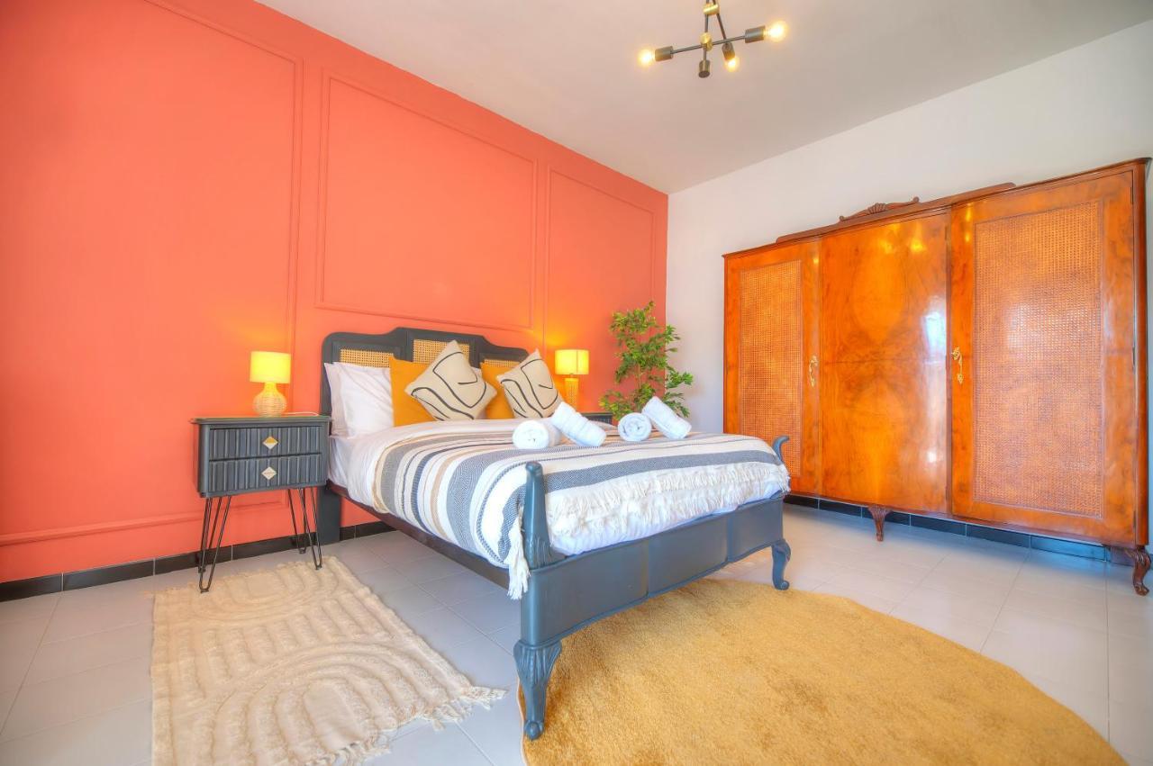 Beautifully Furnished Seafront 4 Bedrooms Goslm-4 Sliema Luaran gambar