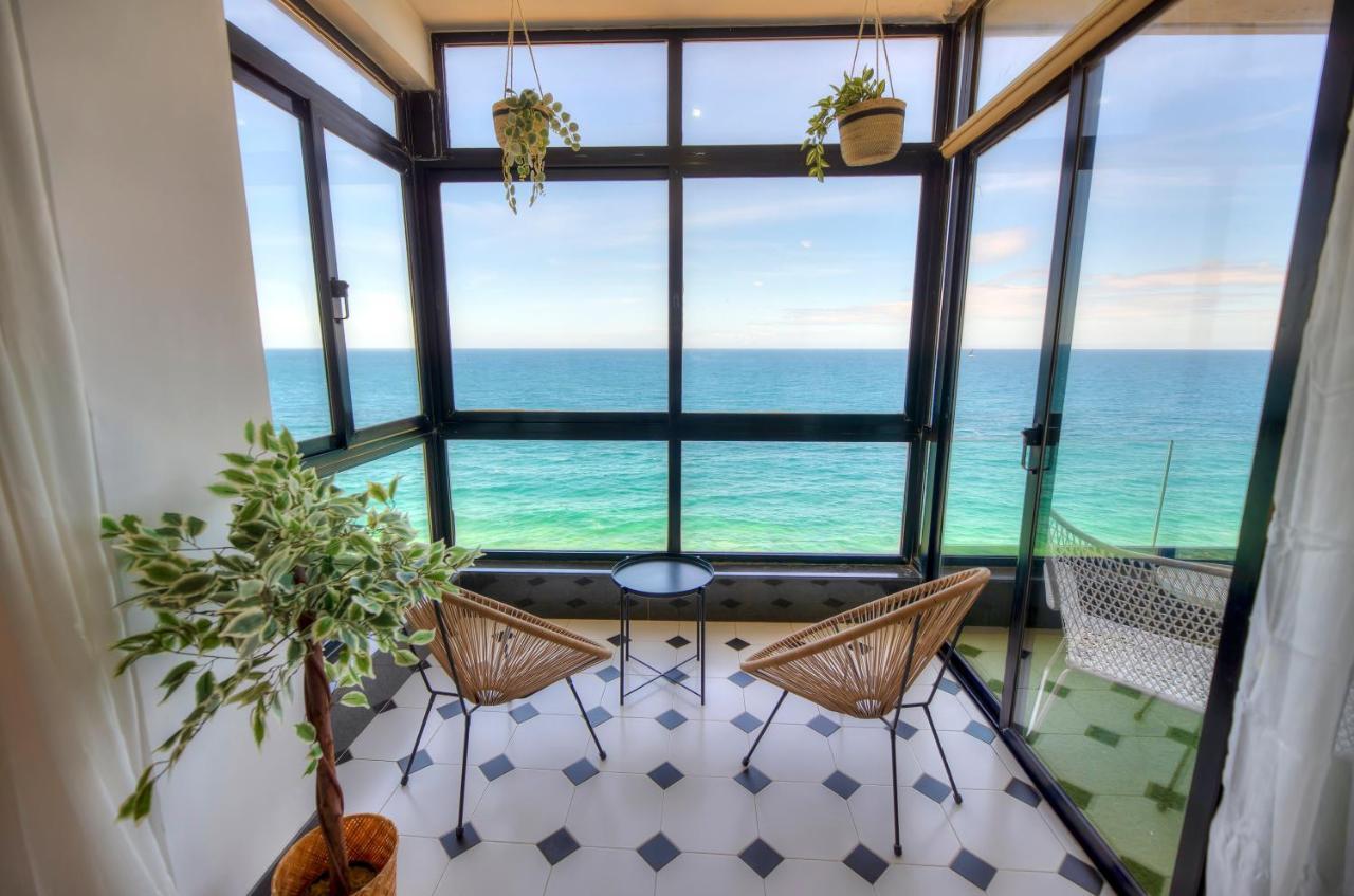 Beautifully Furnished Seafront 4 Bedrooms Goslm-4 Sliema Luaran gambar