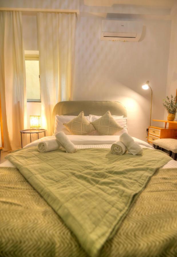 Beautifully Furnished Seafront 4 Bedrooms Goslm-4 Sliema Luaran gambar