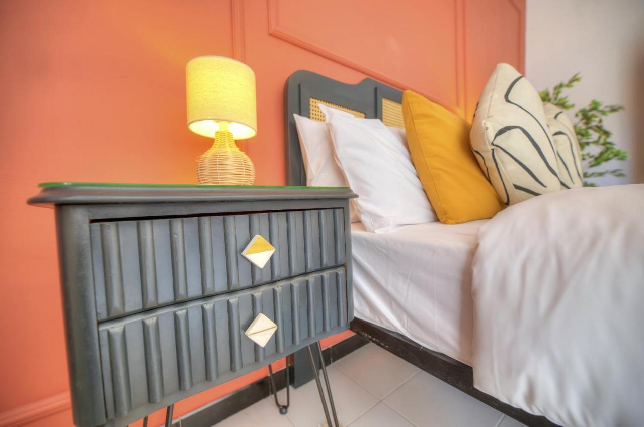 Beautifully Furnished Seafront 4 Bedrooms Goslm-4 Sliema Luaran gambar